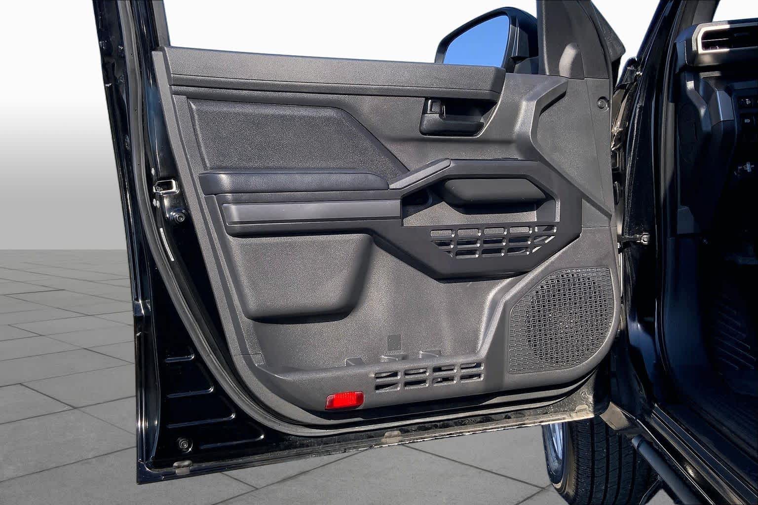 2025 Toyota Tacoma photo 21 of 36