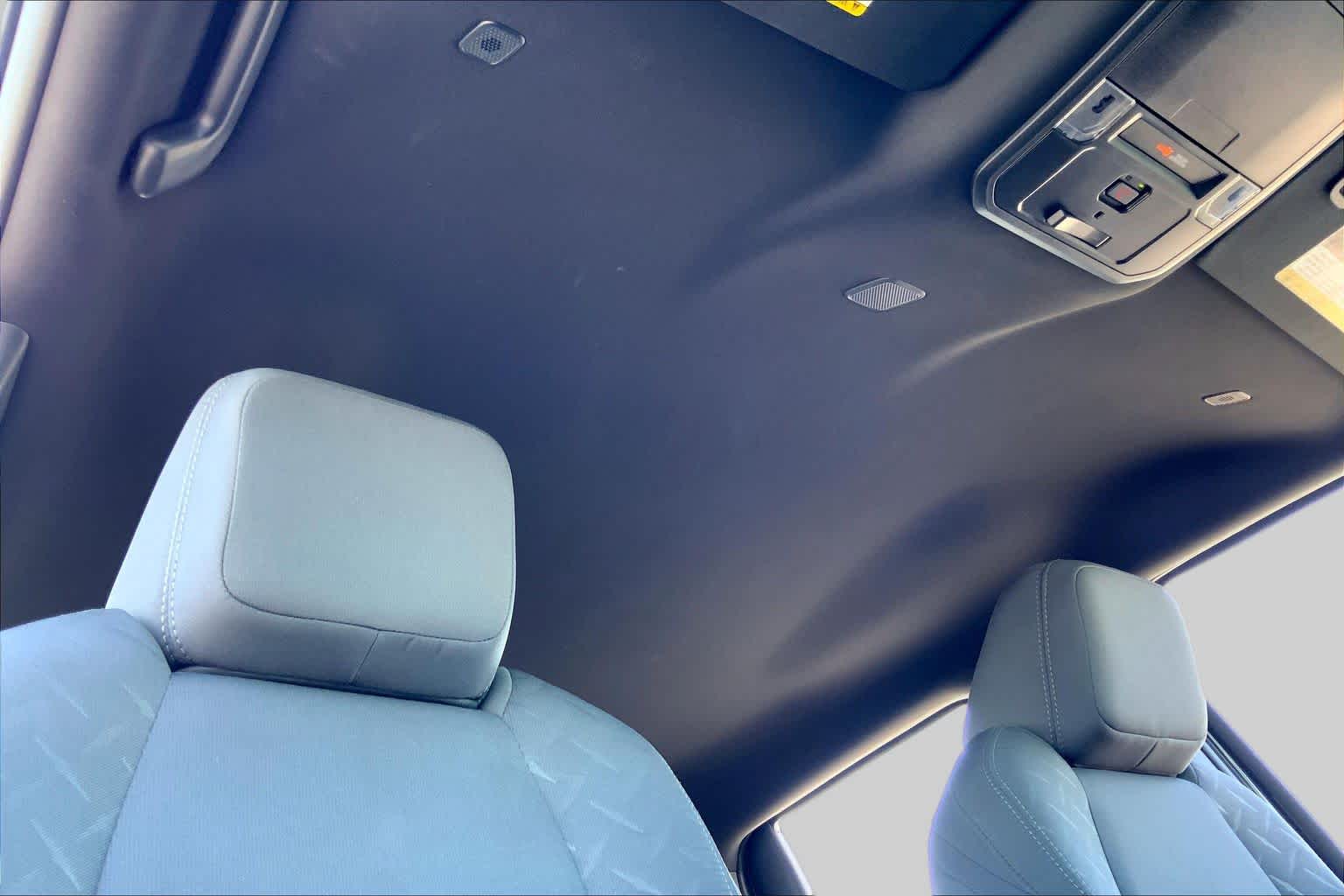 2025 Toyota Tacoma photo 14 of 36