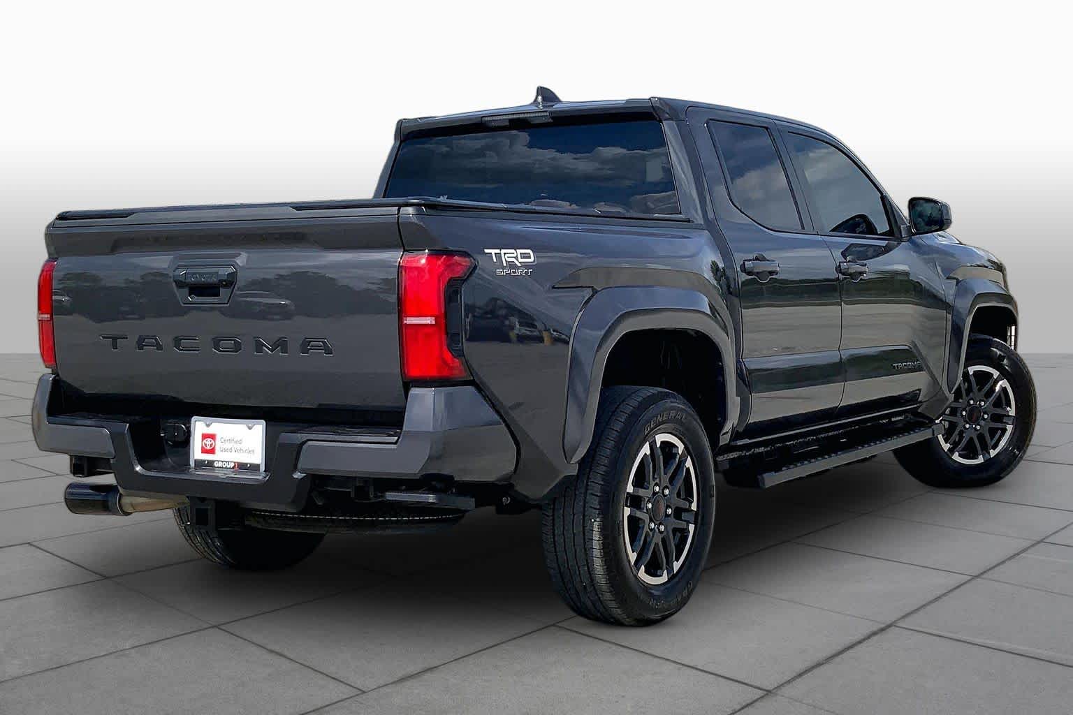 2025 Toyota Tacoma photo 13 of 35