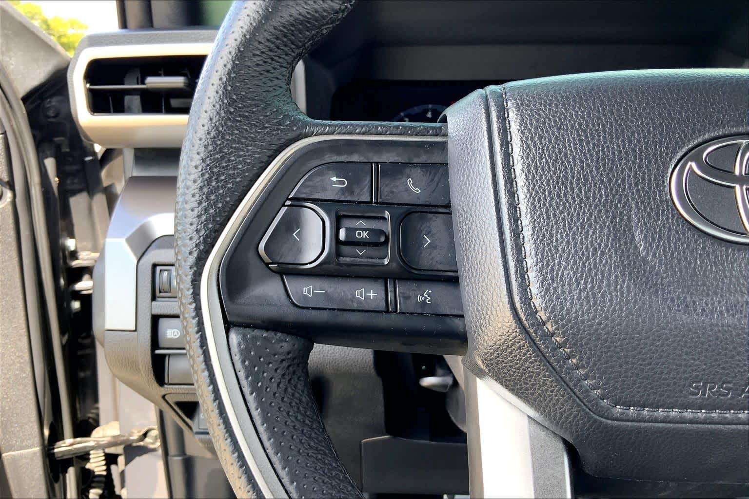 2025 Toyota Tacoma photo 23 of 35