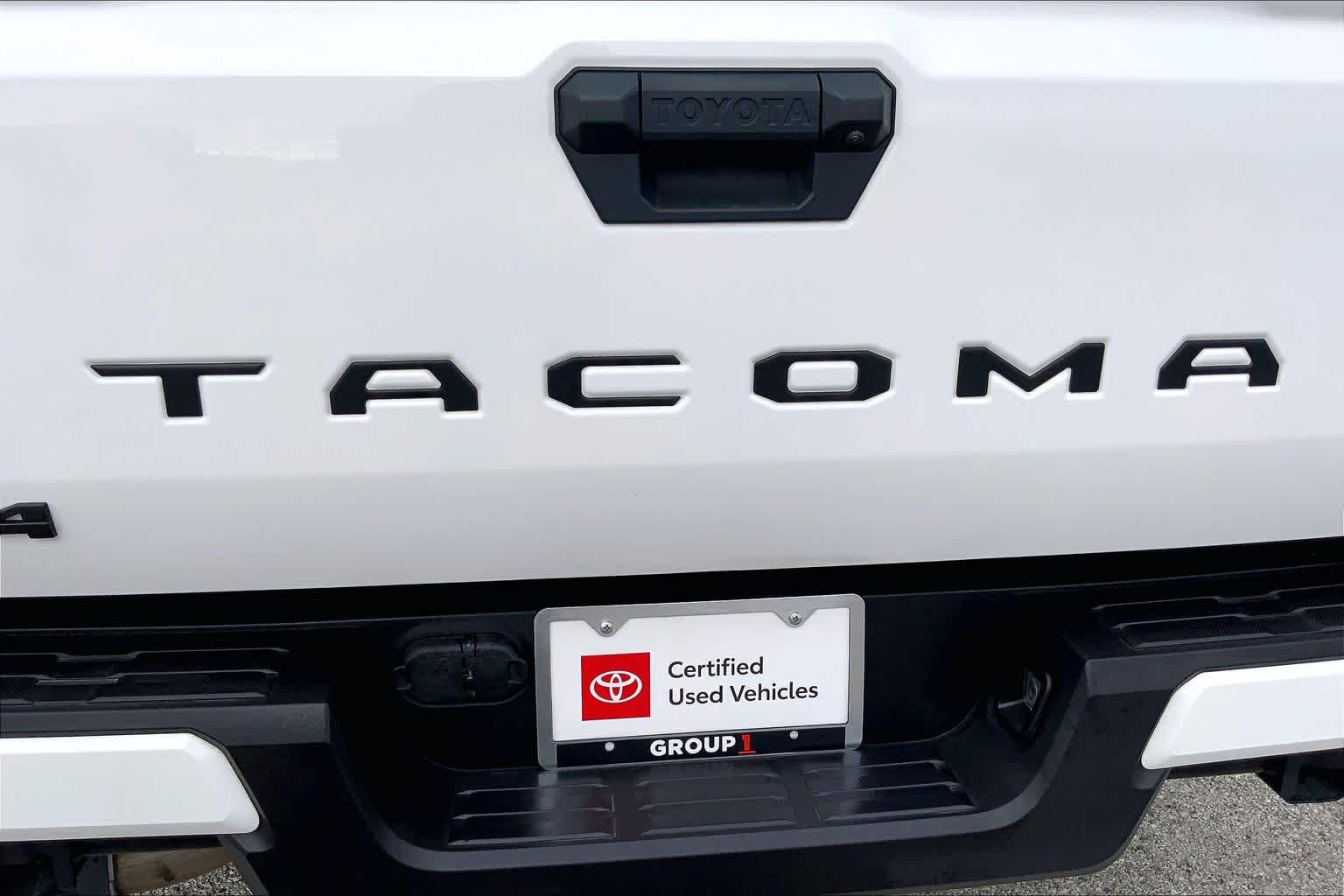2025 Toyota Tacoma SR5 - 9