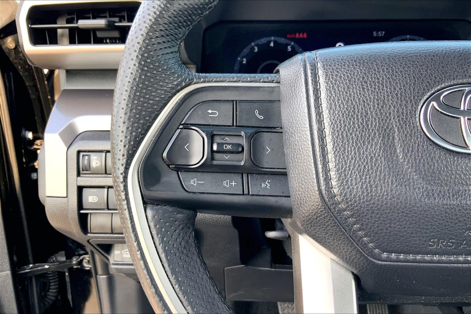 2025 Toyota Tacoma photo 23 of 36