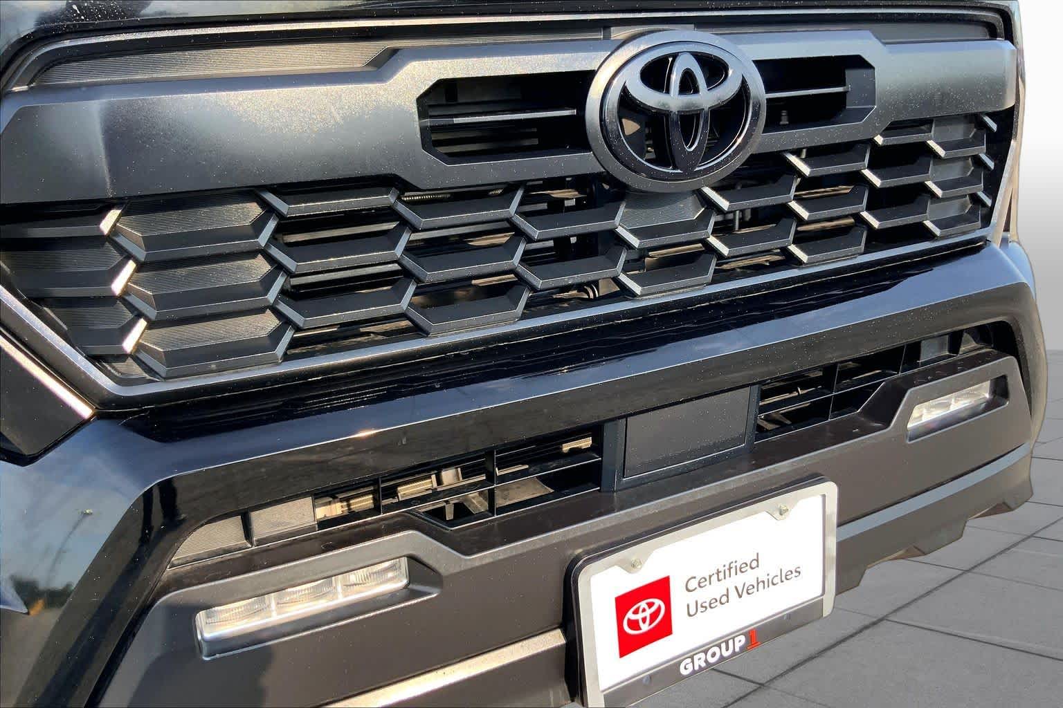 2025 Toyota Tacoma photo 29 of 36