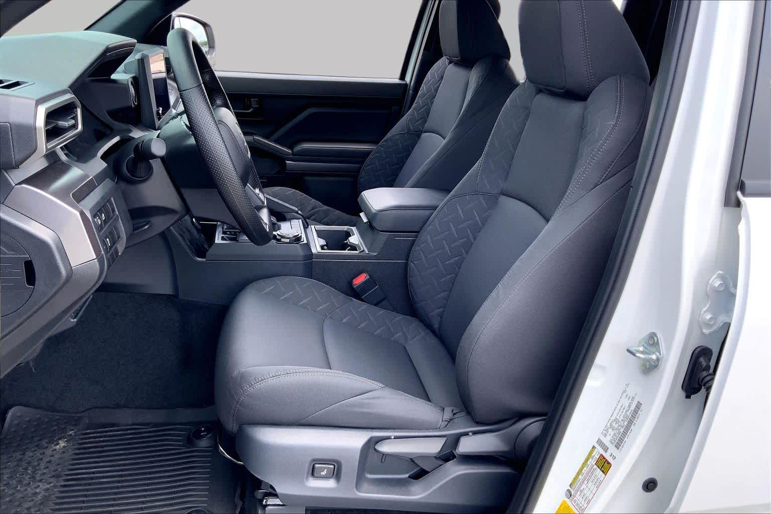 2026 Toyota Tacoma SR5 - 8
