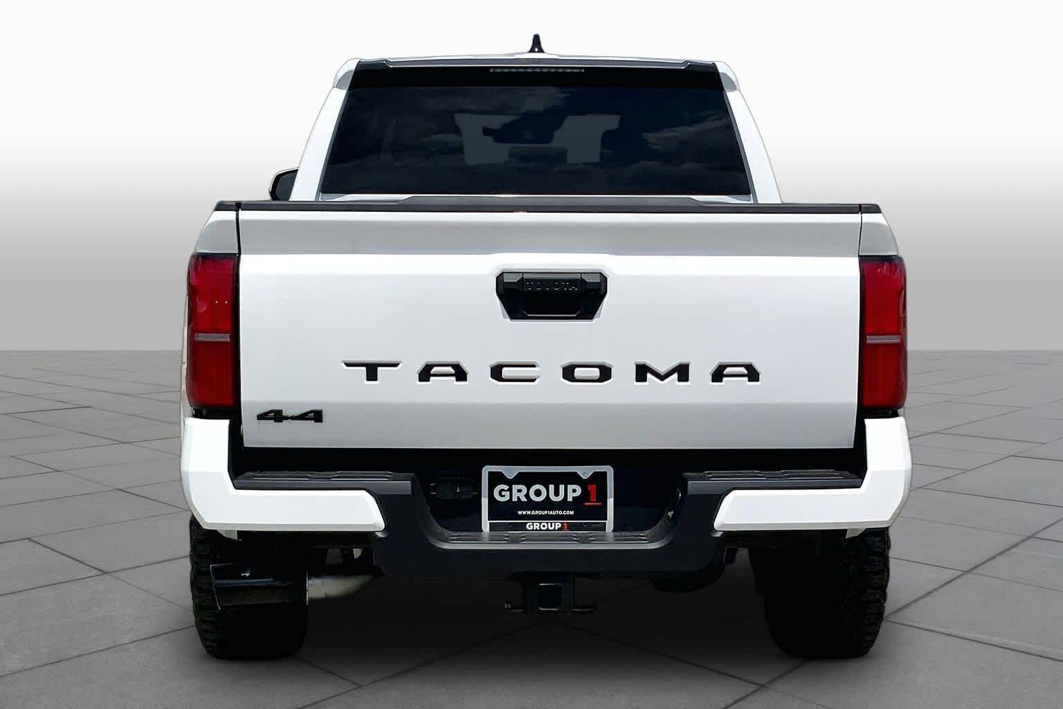 2026 Toyota Tacoma SR5 - 3