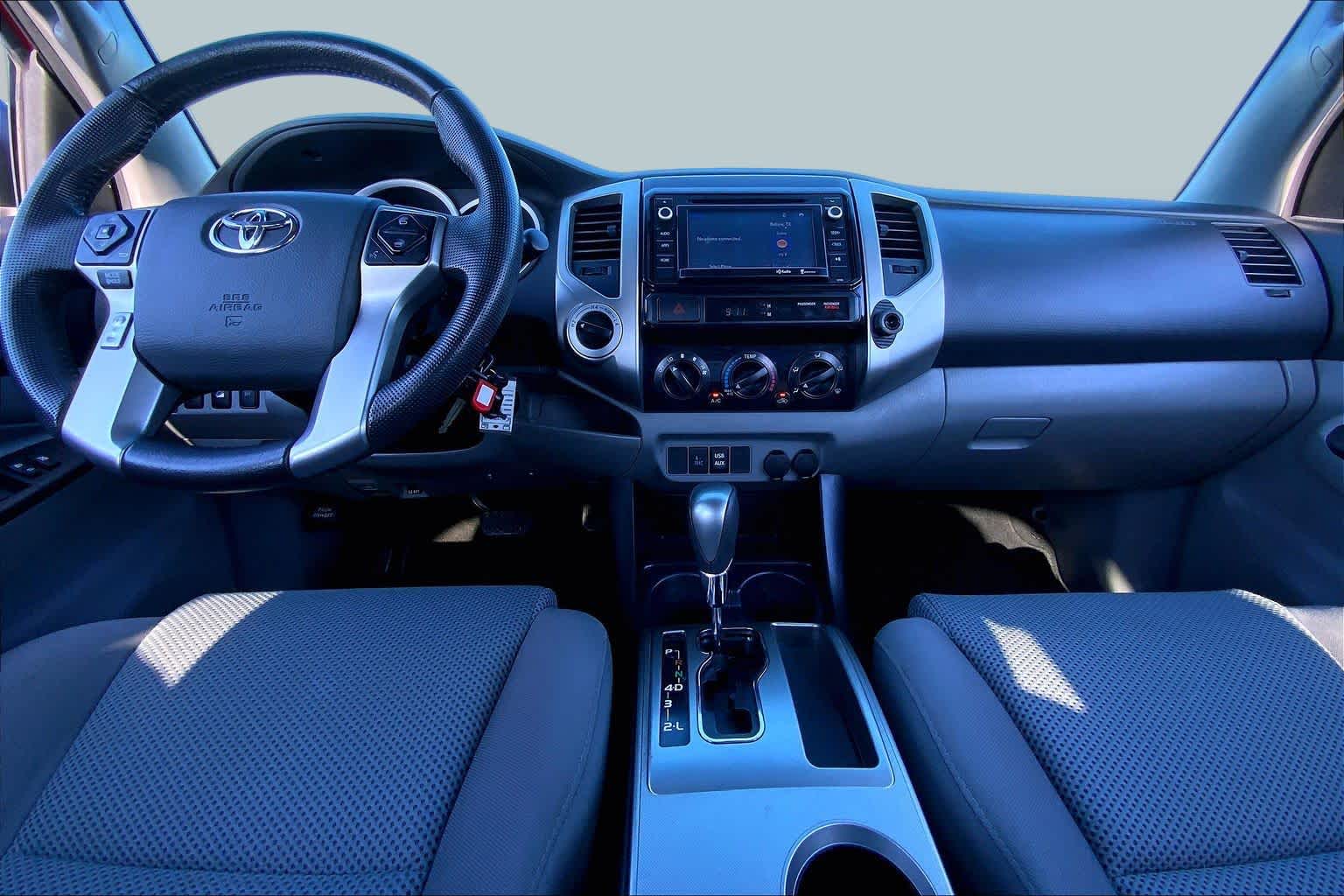 2014 Toyota Tacoma photo 15 of 36