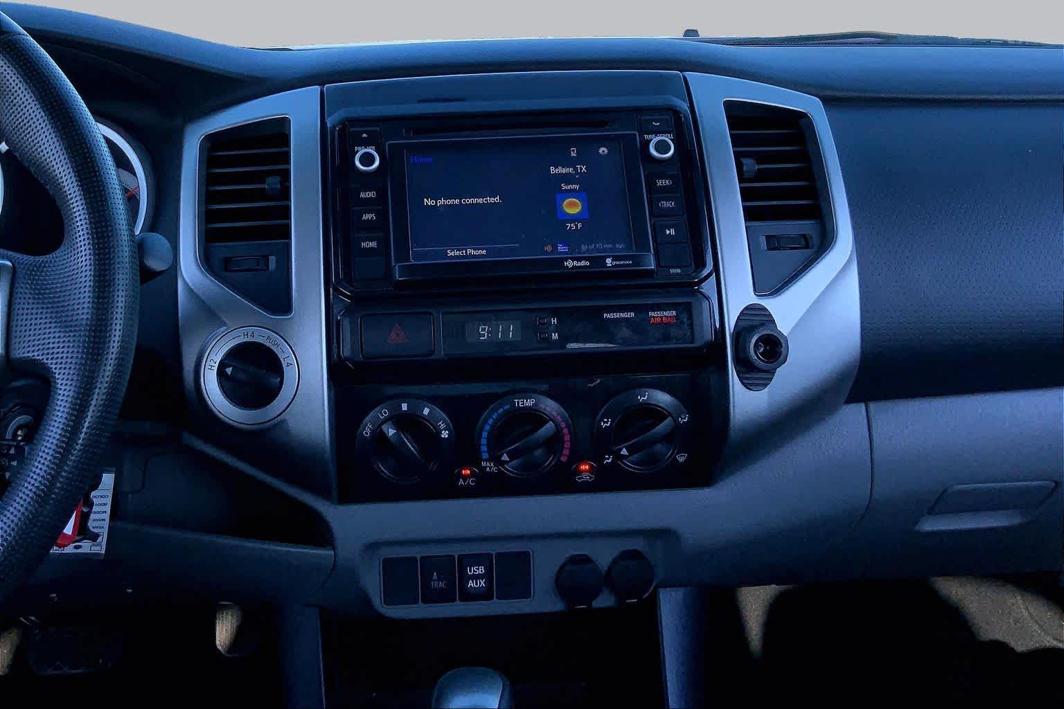 2014 Toyota Tacoma photo 7 of 36