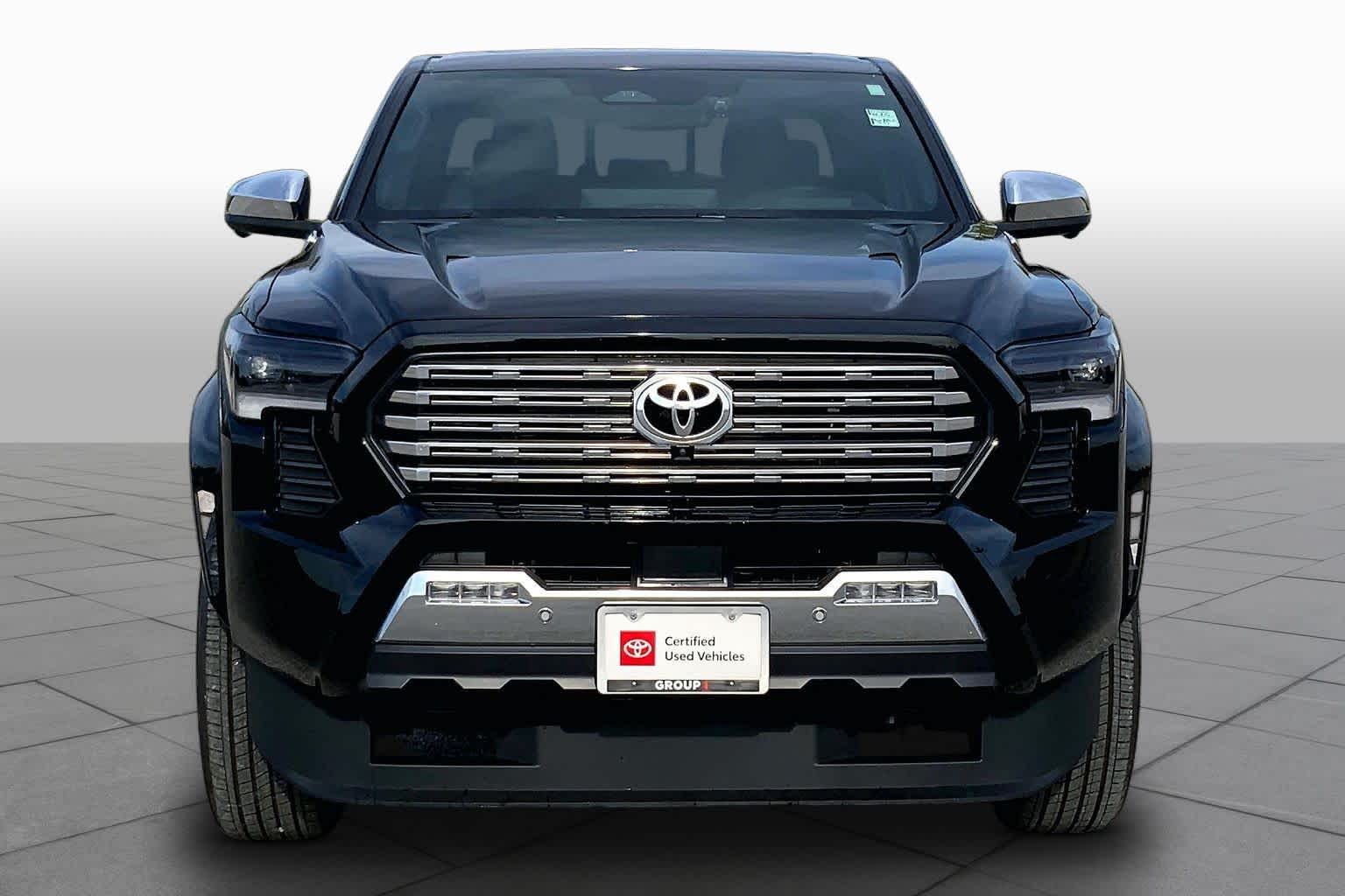 2026 Toyota Tacoma photo 4 of 36