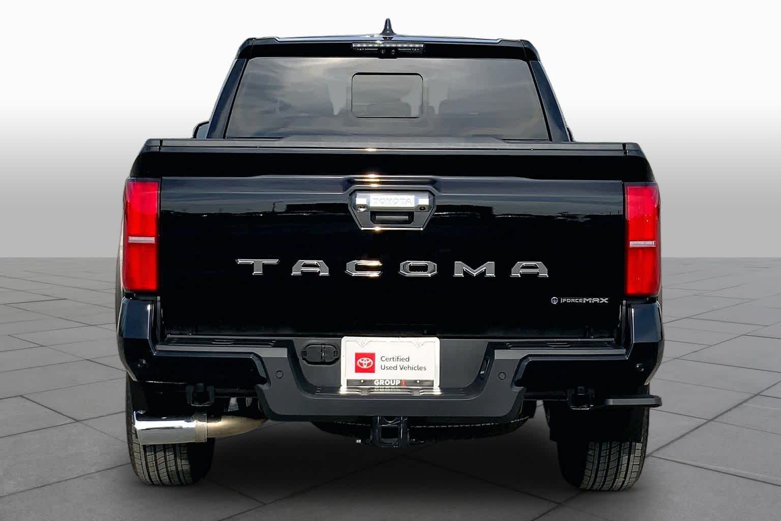 2026 Toyota Tacoma photo 5 of 36