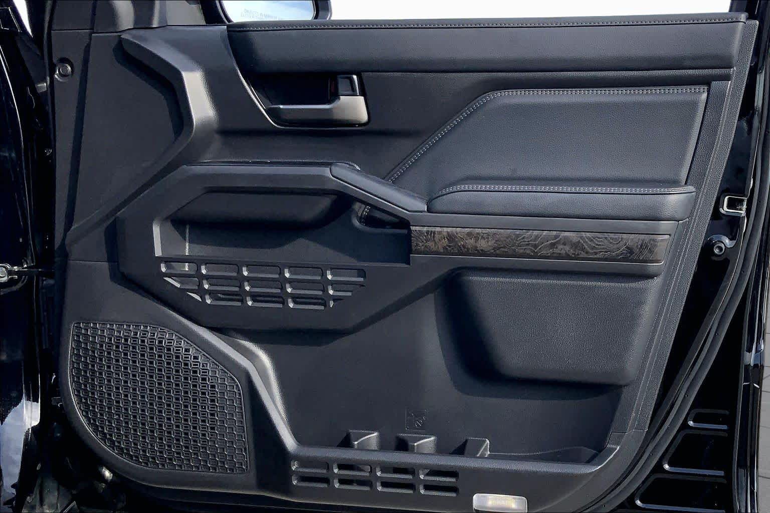 2026 Toyota Tacoma photo 22 of 36