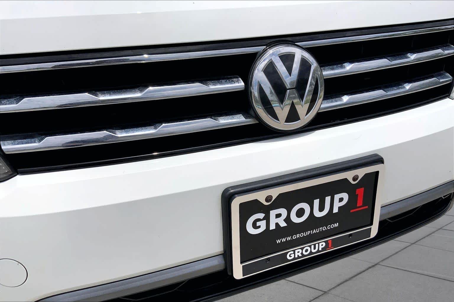 2018 Volkswagen Tiguan SE Pure White at AutoNation USA Katy