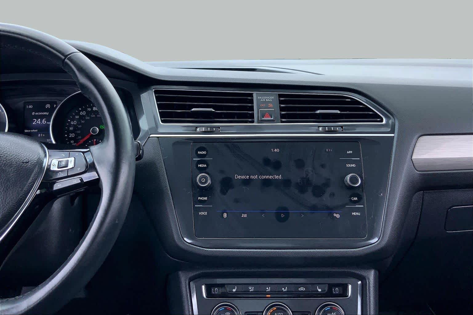 2018 Volkswagen Tiguan SE Pure White at AutoNation USA Katy