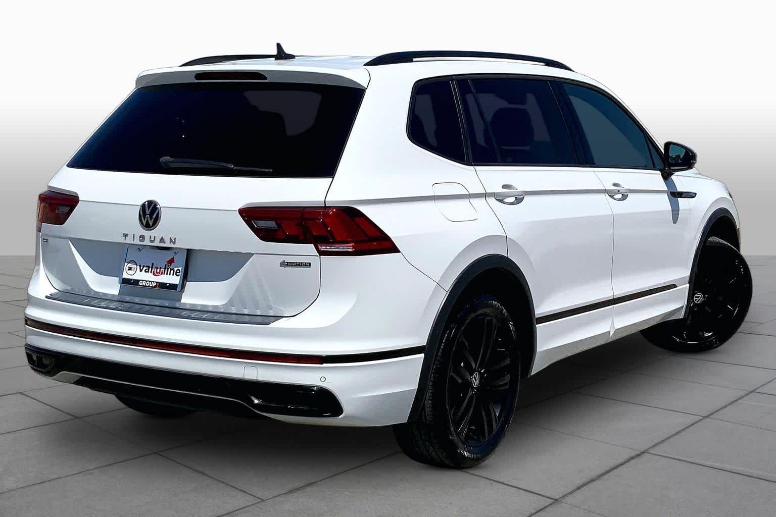 2022 Volkswagen Tiguan SE R-Line Black Pure White at Beck & Masten Kia