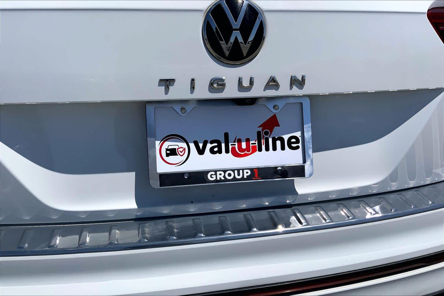 2022 Volkswagen Tiguan SE R-Line Black Pure White at Beck & Masten Kia