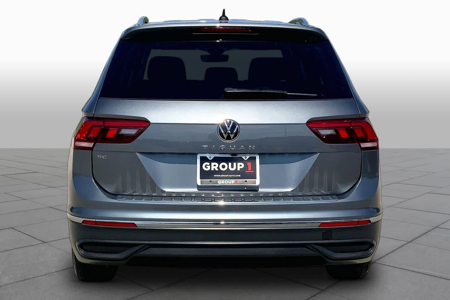 2024 Volkswagen Tiguan photo 5 of 36