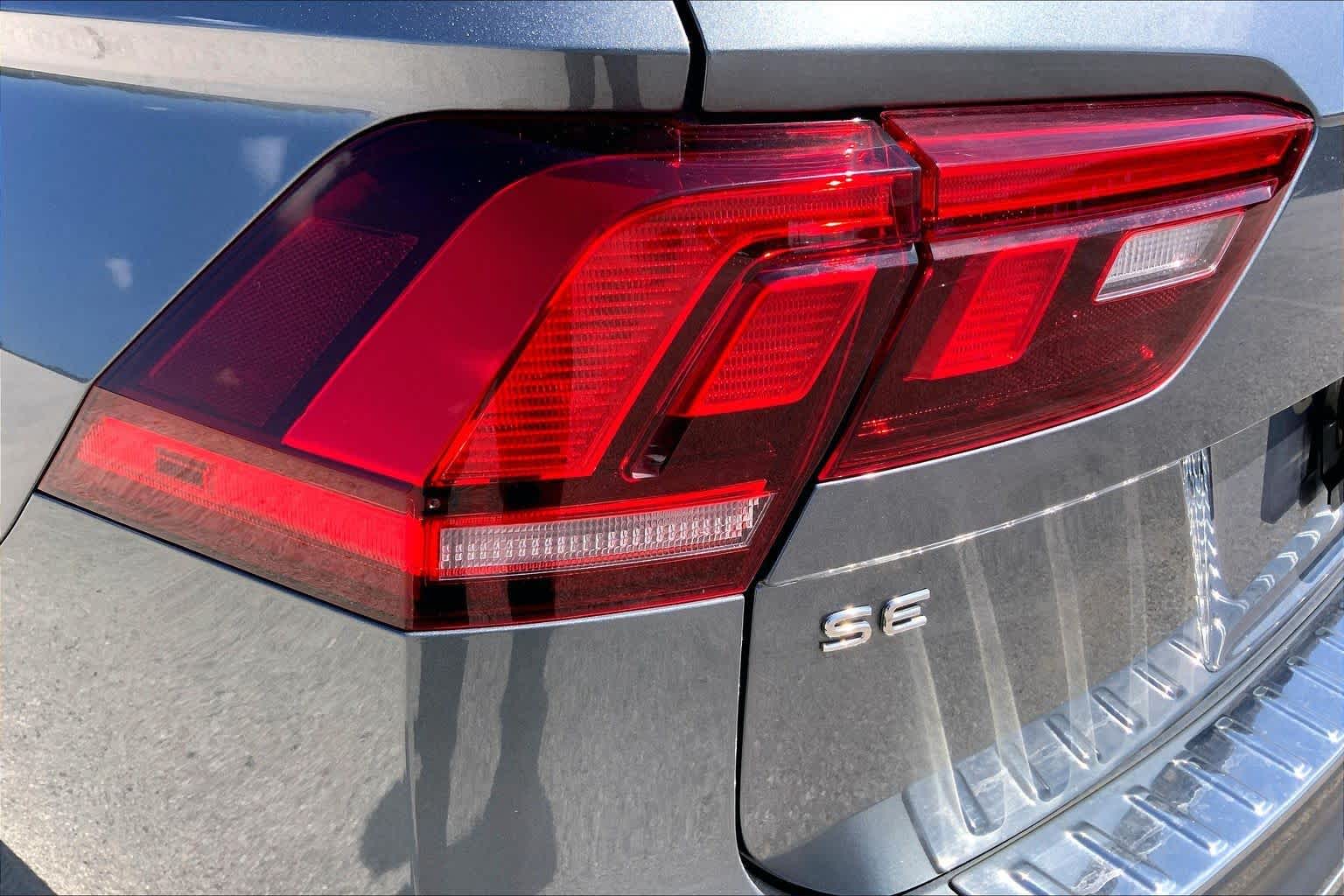 2024 Volkswagen Tiguan photo 28 of 36