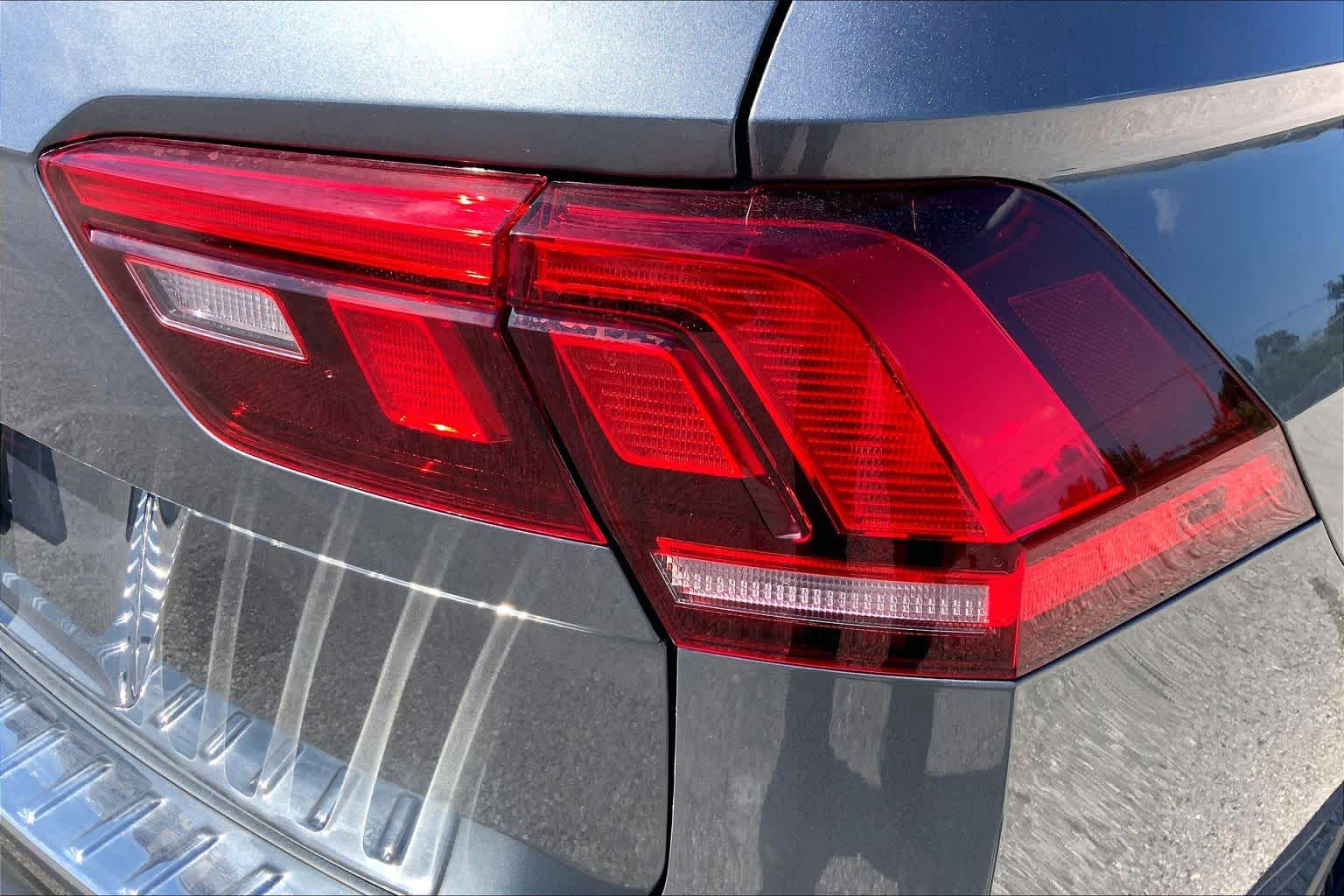2024 Volkswagen Tiguan photo 30 of 36