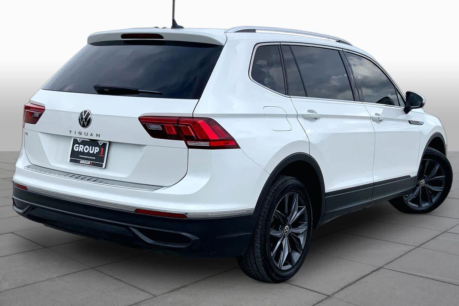 2023 Volkswagen Tiguan SE Opal White Pearl at Friendly Ford Crosby