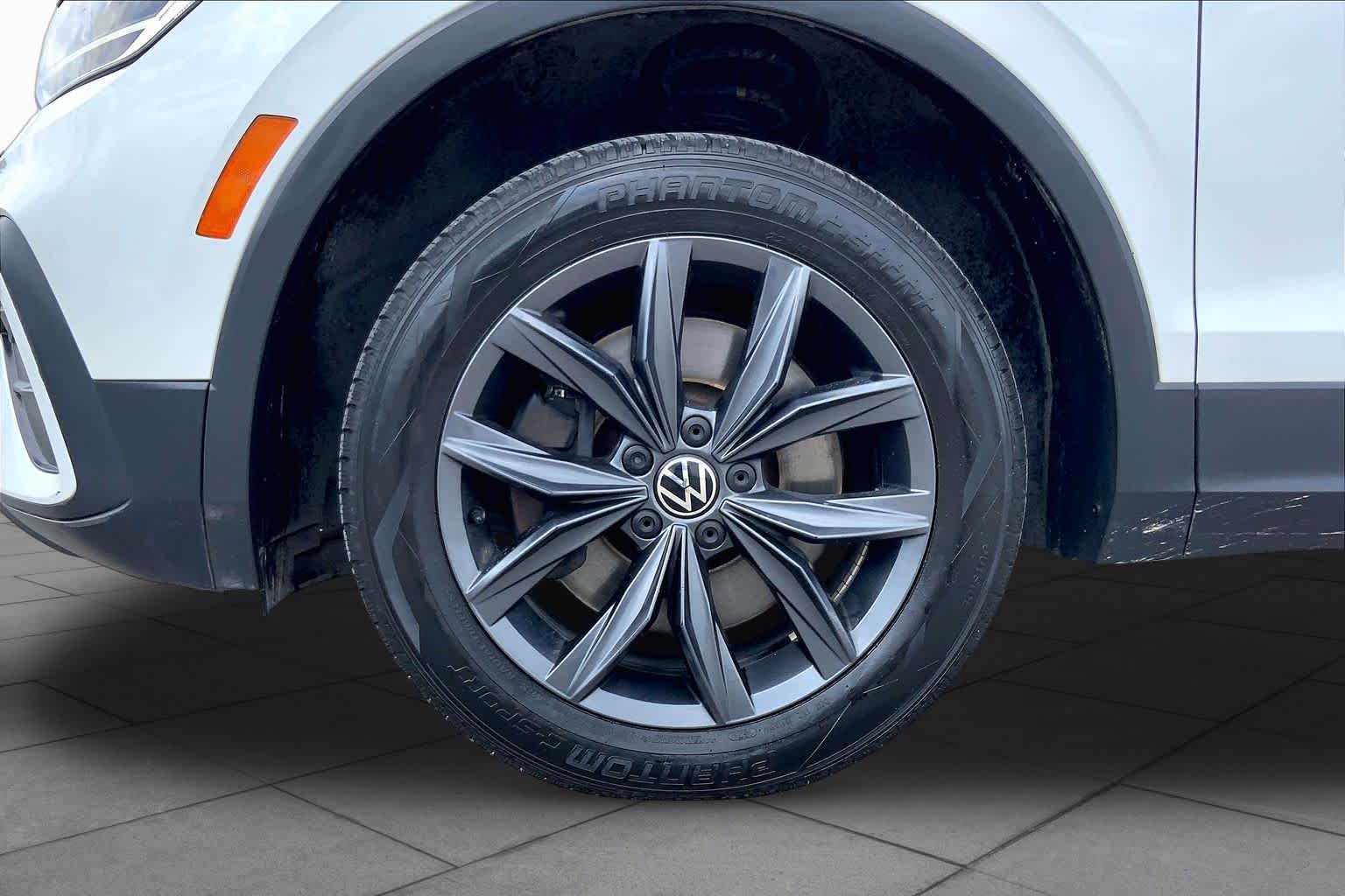 2023 Volkswagen Tiguan SE Opal White Pearl at Friendly Ford Crosby