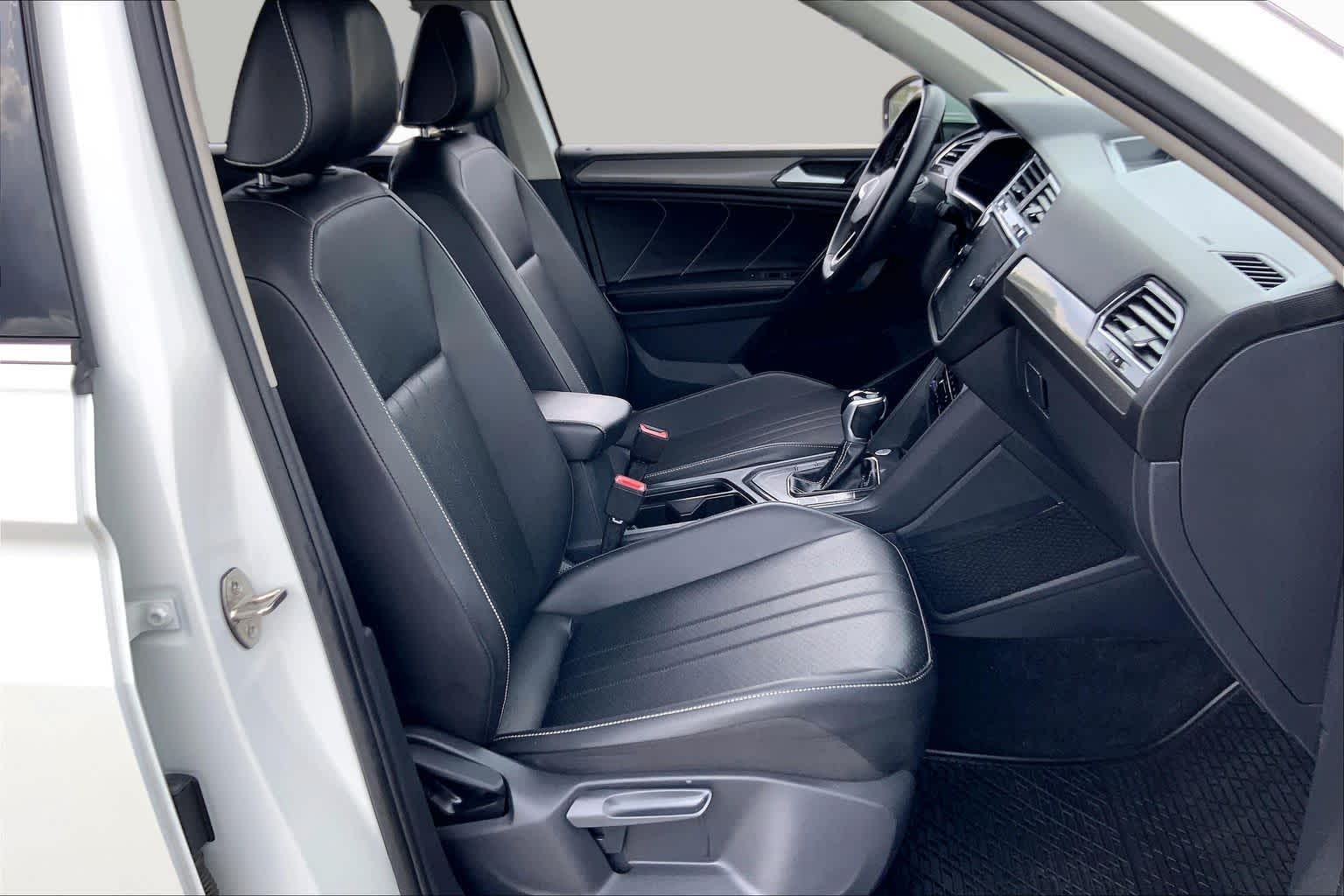 2023 Volkswagen Tiguan SE Opal White Pearl at Friendly Ford Crosby