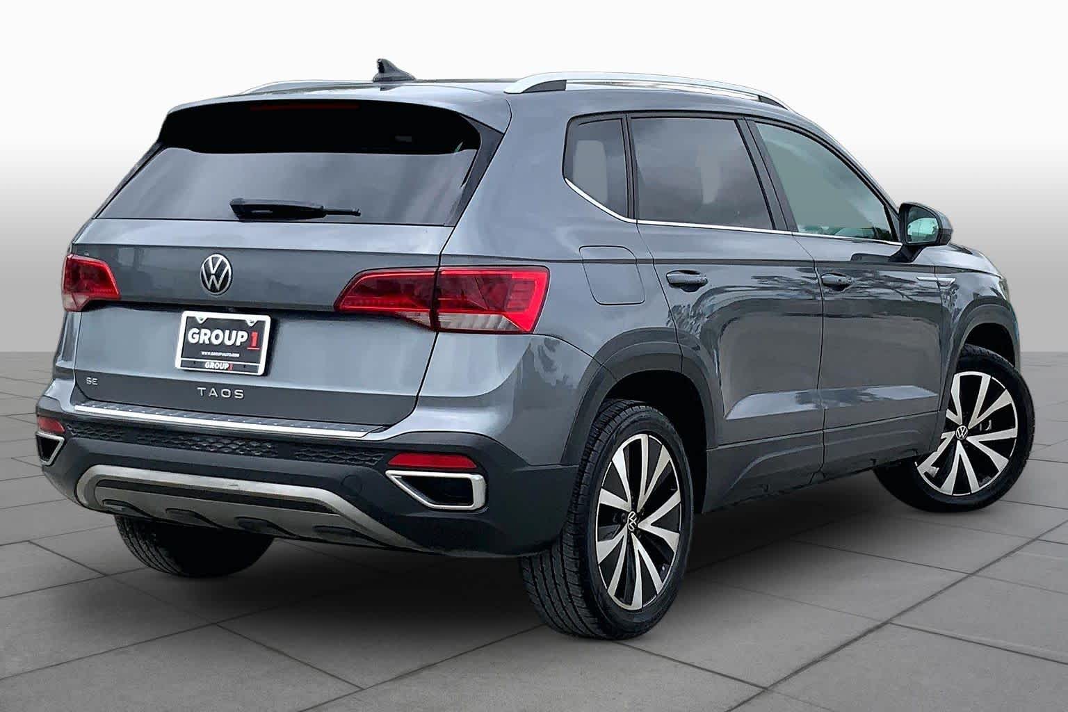 2022 Volkswagen Taos SE Platinum Gray Metallic at Lexus Southwest Houston