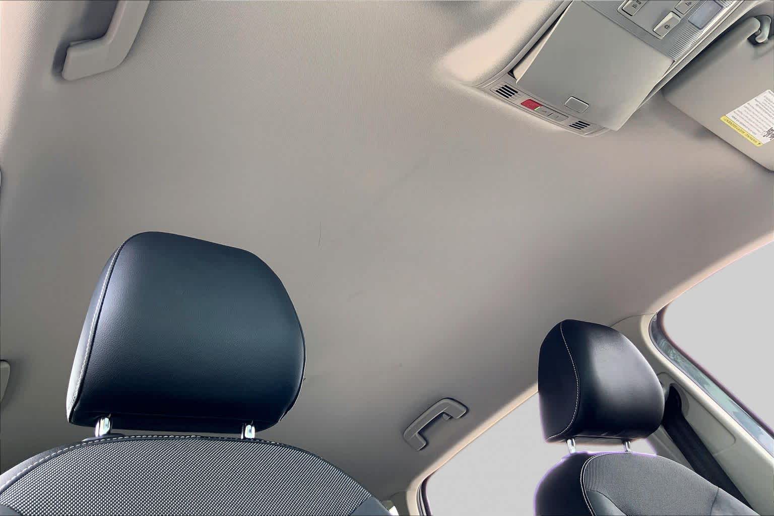 2022 Volkswagen Taos SE Platinum Gray Metallic at Lexus Southwest Houston
