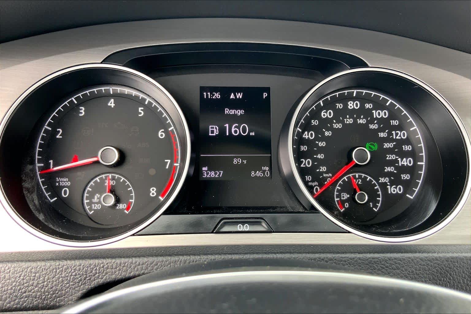 2017 Volkswagen Golf photo 25 of 36