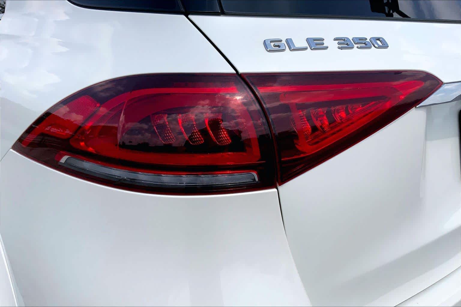 2021 Mercedes-Benz GLE 350 GLE 350 designo Diamond White Metallic at Lexus Southwest Houston