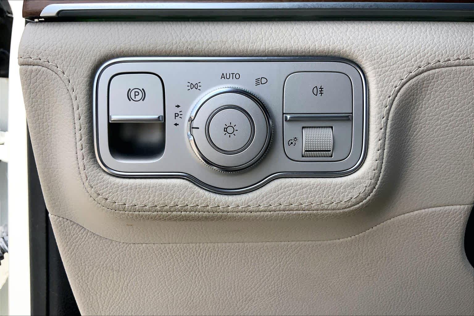 2021 Mercedes-Benz GLE 350 GLE 350 designo Diamond White Metallic at Lexus Southwest Houston