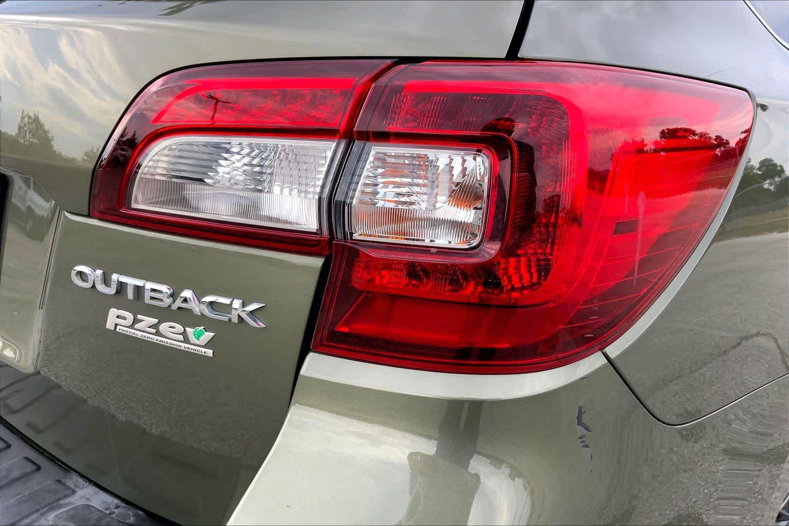 2017 Subaru Outback Limited Wilderness Green Metallic at AutoNation USA Houston