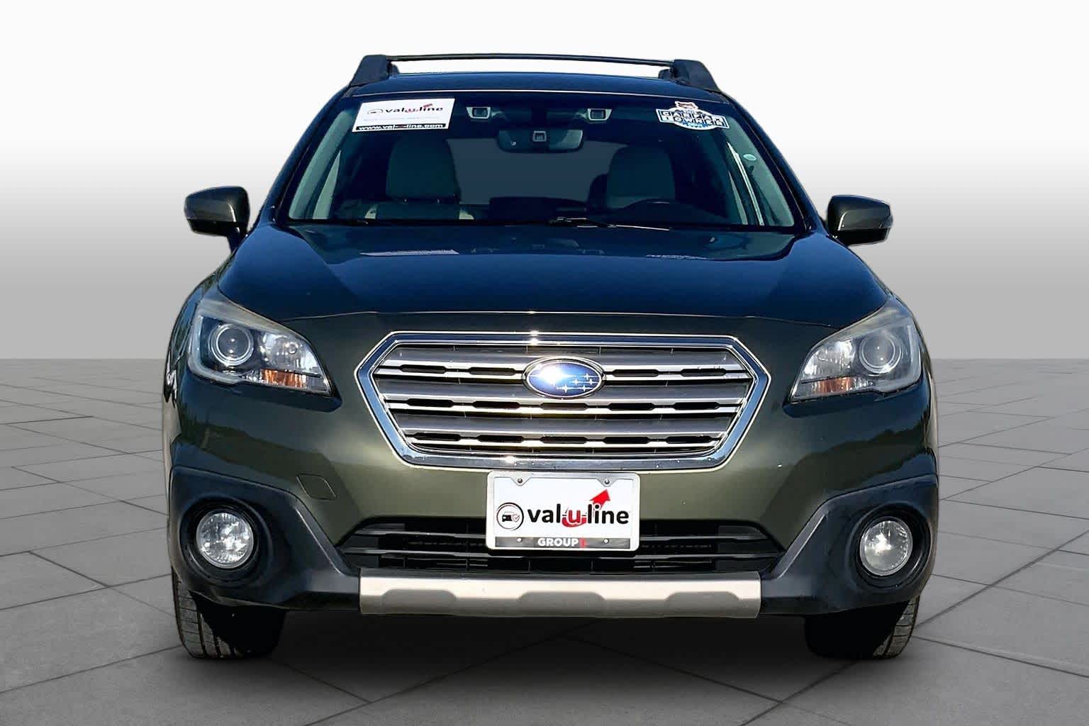 2017 Subaru Outback photo 4 of 35