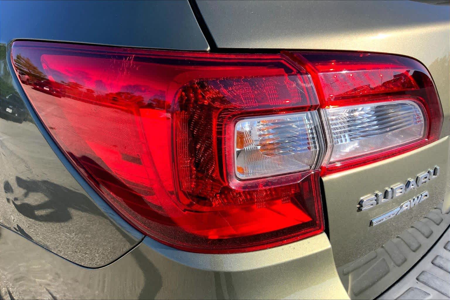 2017 Subaru Outback photo 28 of 35