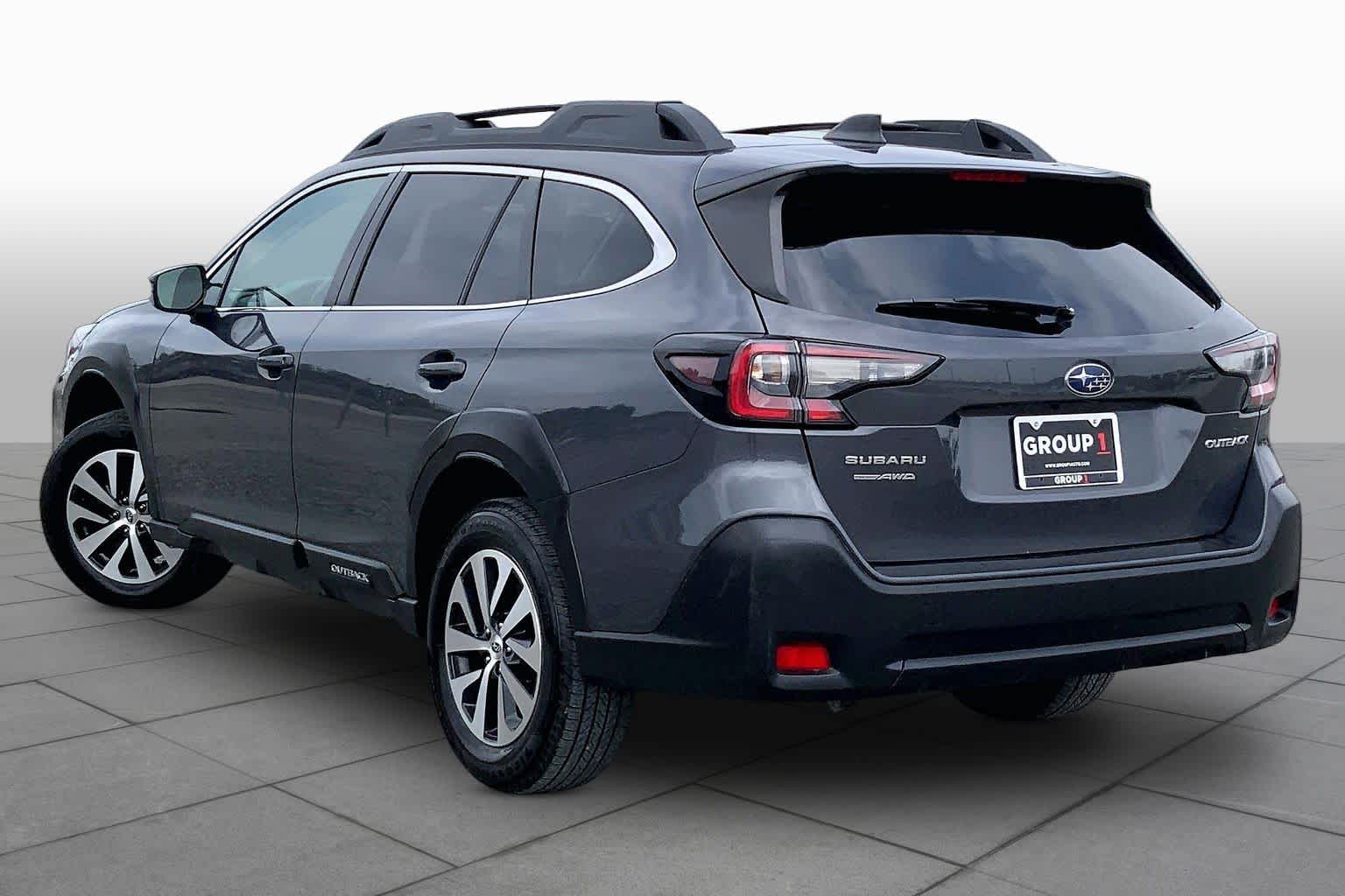 2023 Subaru Outback Premium - 11