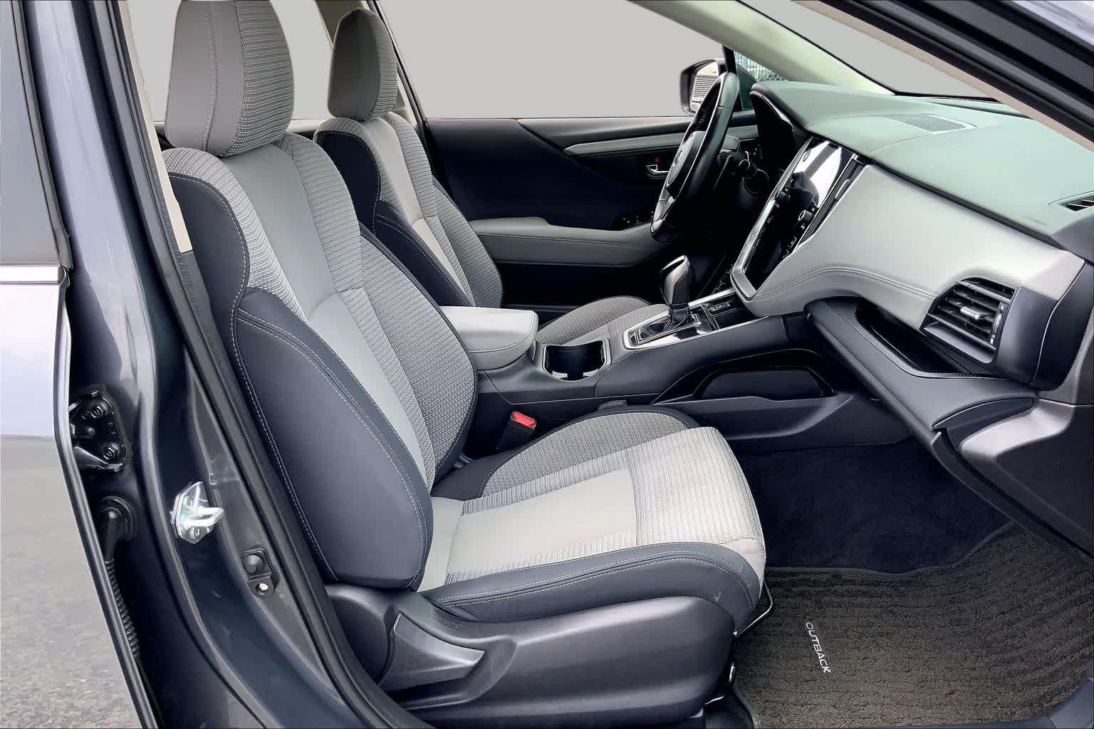 2023 Subaru Outback Premium - 8
