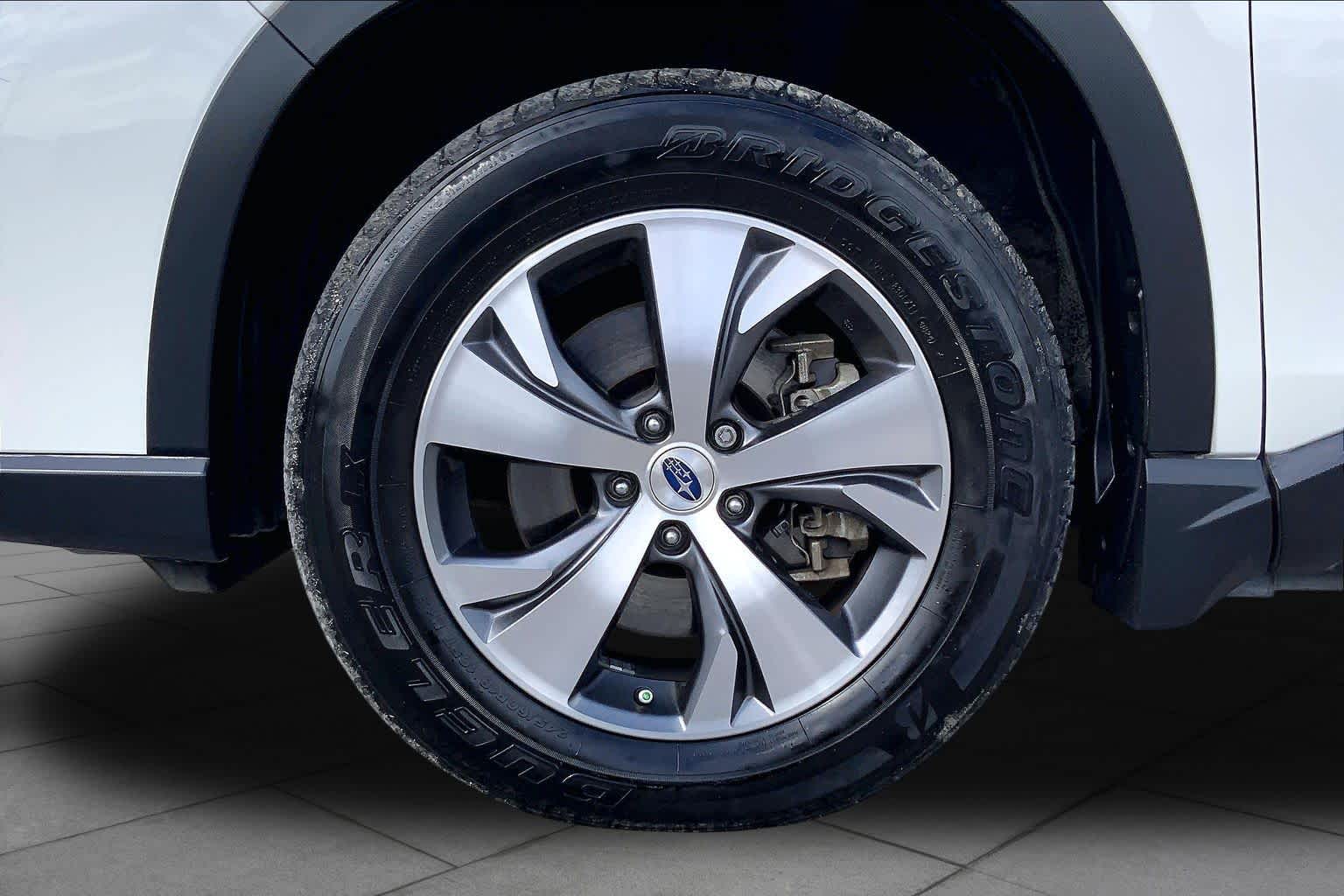 2020 Subaru Ascent photo 11 of 36