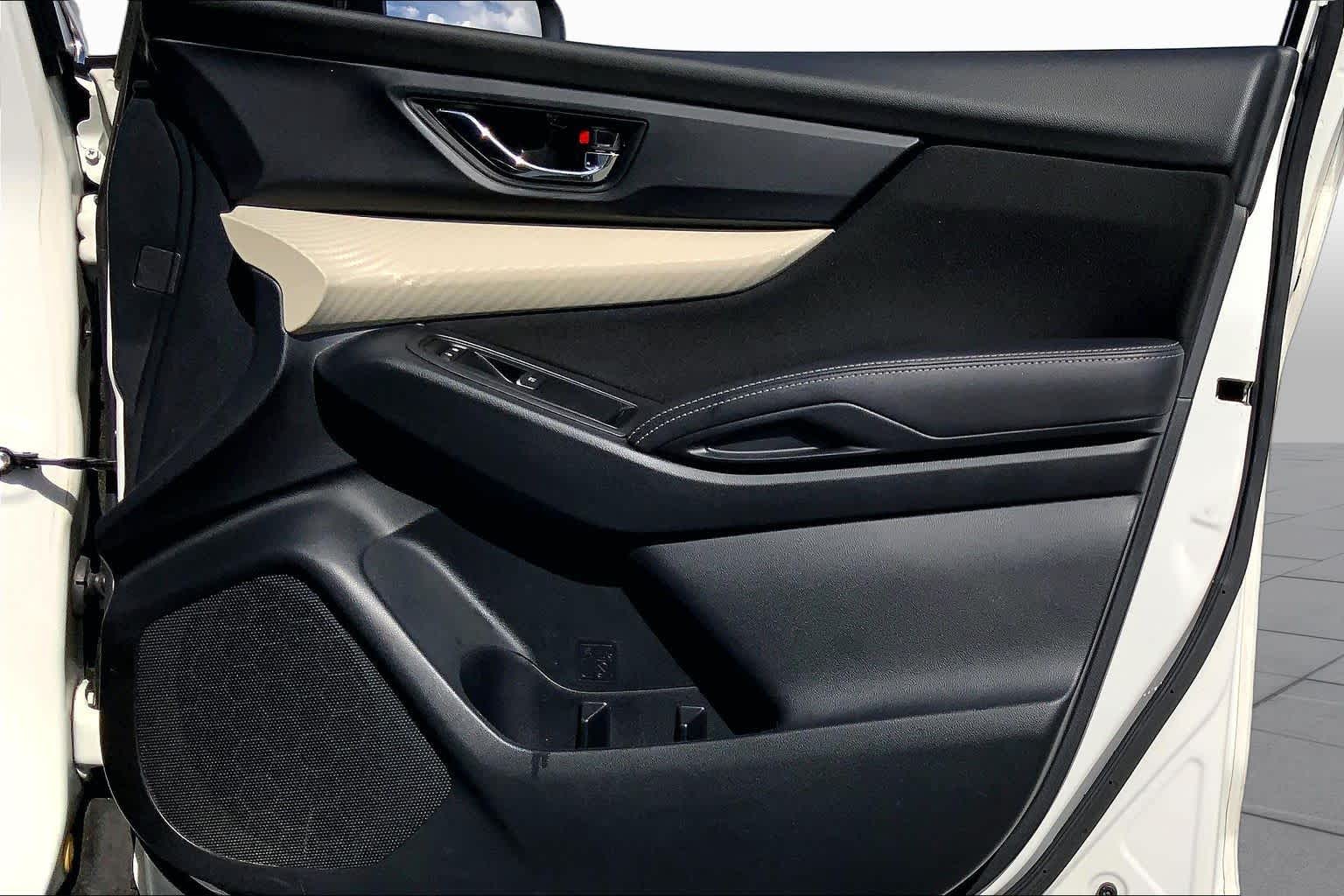 2020 Subaru Ascent photo 22 of 36