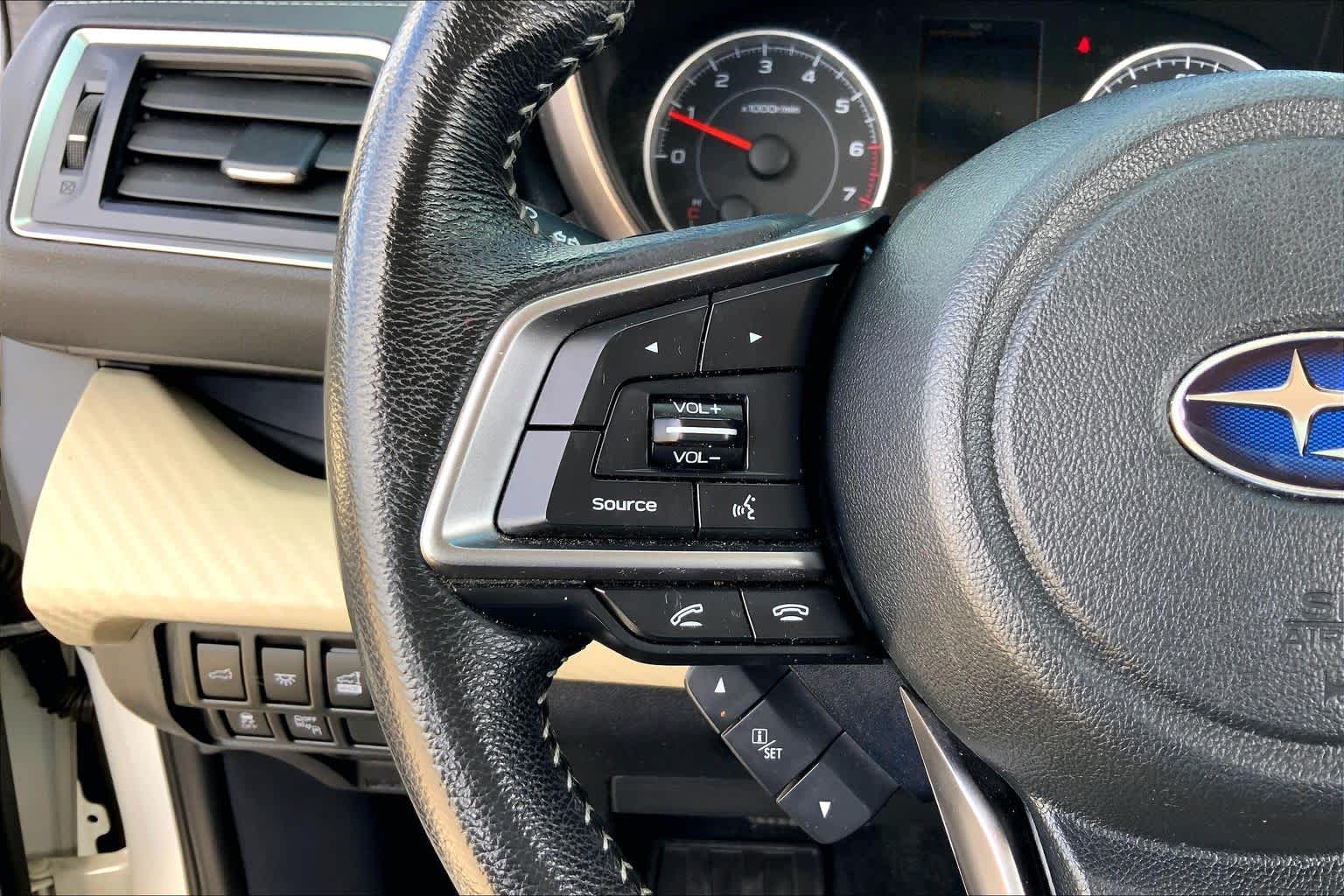 2020 Subaru Ascent photo 23 of 36