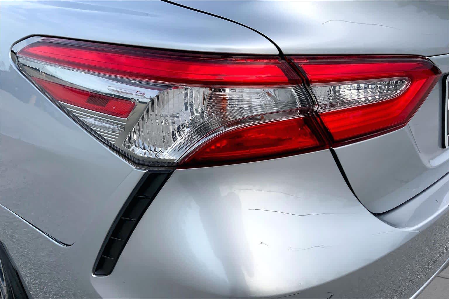 2018 Toyota Camry SE Celestial Silver Metallic at Group 1 Toyota Southwest