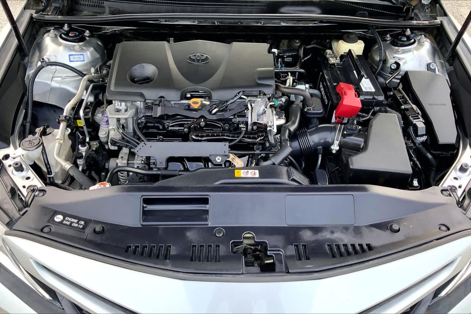 2018 Toyota Camry SE Celestial Silver Metallic at Group 1 Toyota Southwest