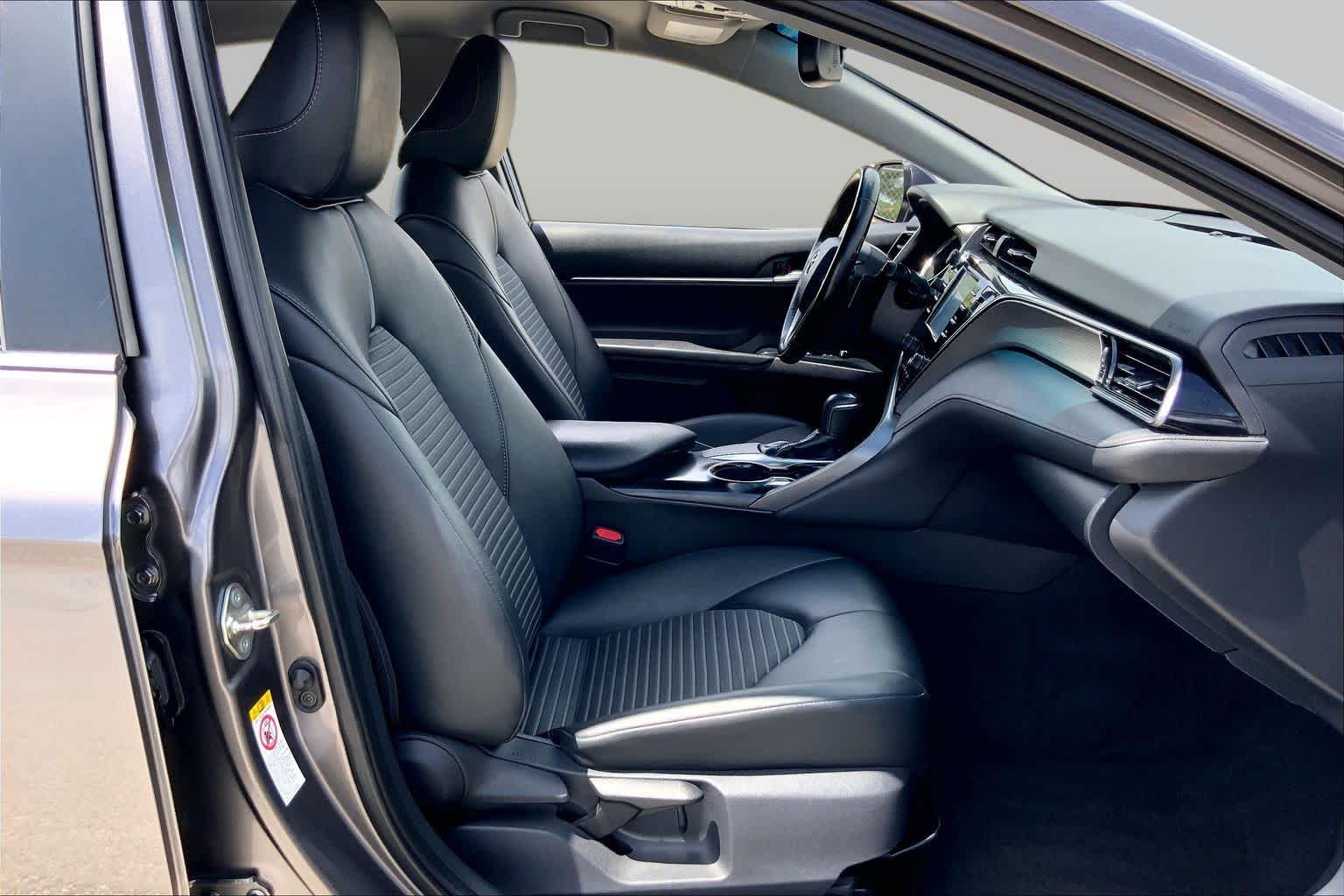 2019 Toyota Camry SE Predawn Gray Mica at Beck & Masten Kia
