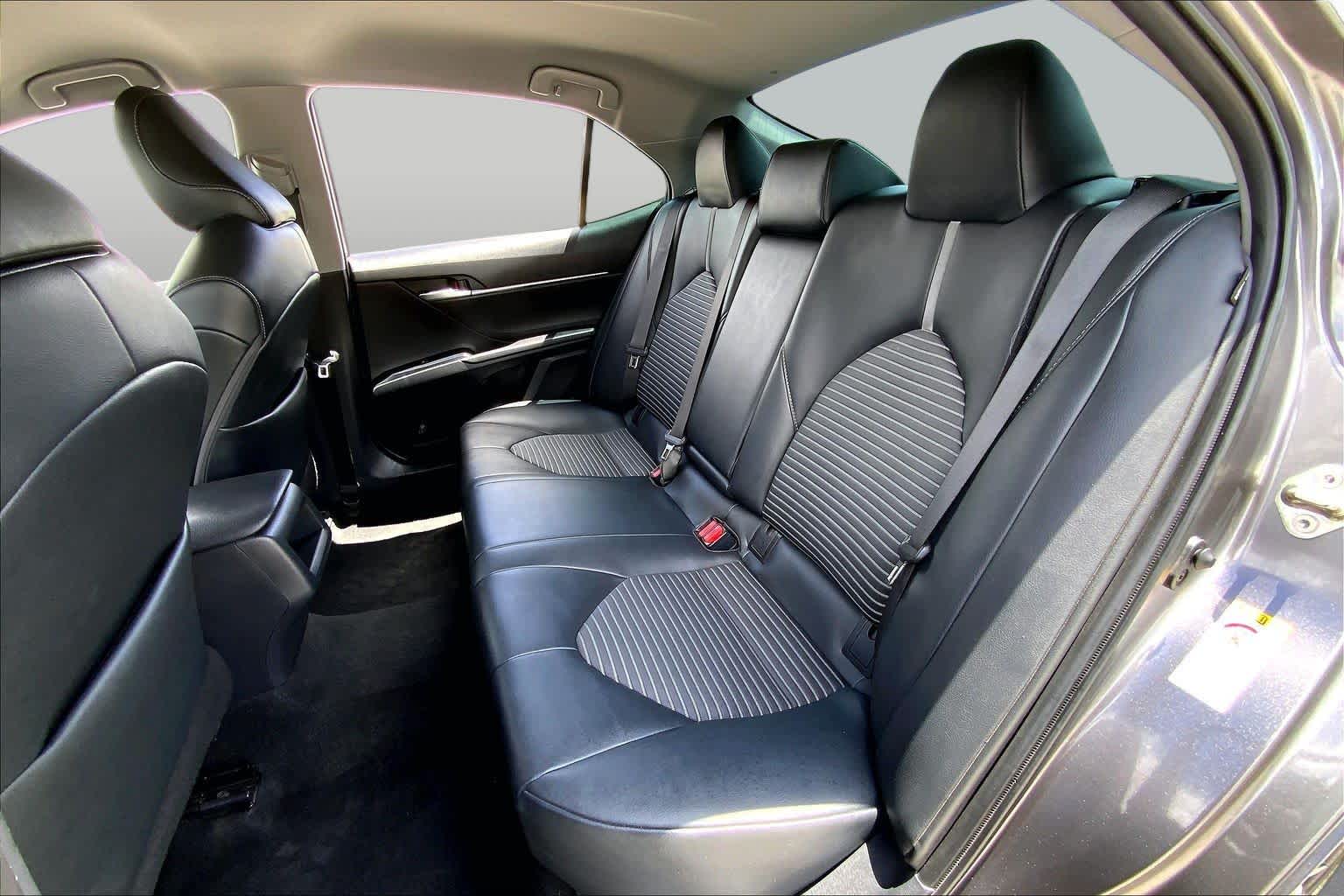 2019 Toyota Camry SE Predawn Gray Mica at Beck & Masten Kia