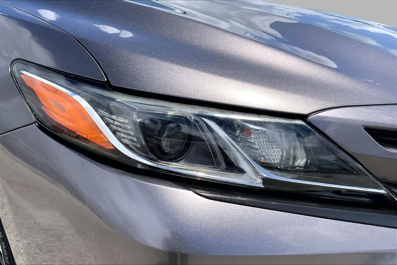 2019 Toyota Camry SE Predawn Gray Mica at Beck & Masten Kia