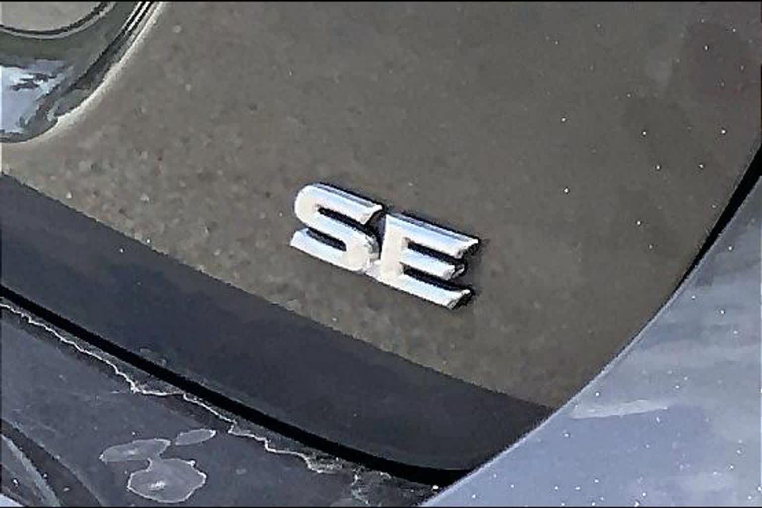 2019 Toyota Camry SE Predawn Gray Mica at Group 1 Toyota Southwest