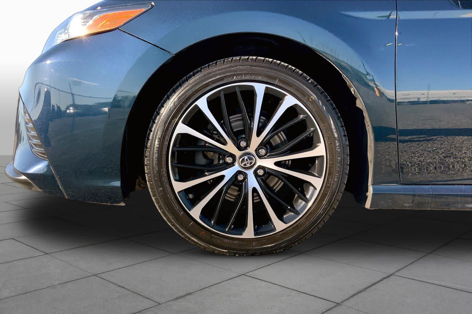2018 Toyota Camry SE Galactic Aqua Mica at AutoNation Toyota Gulf Fwy