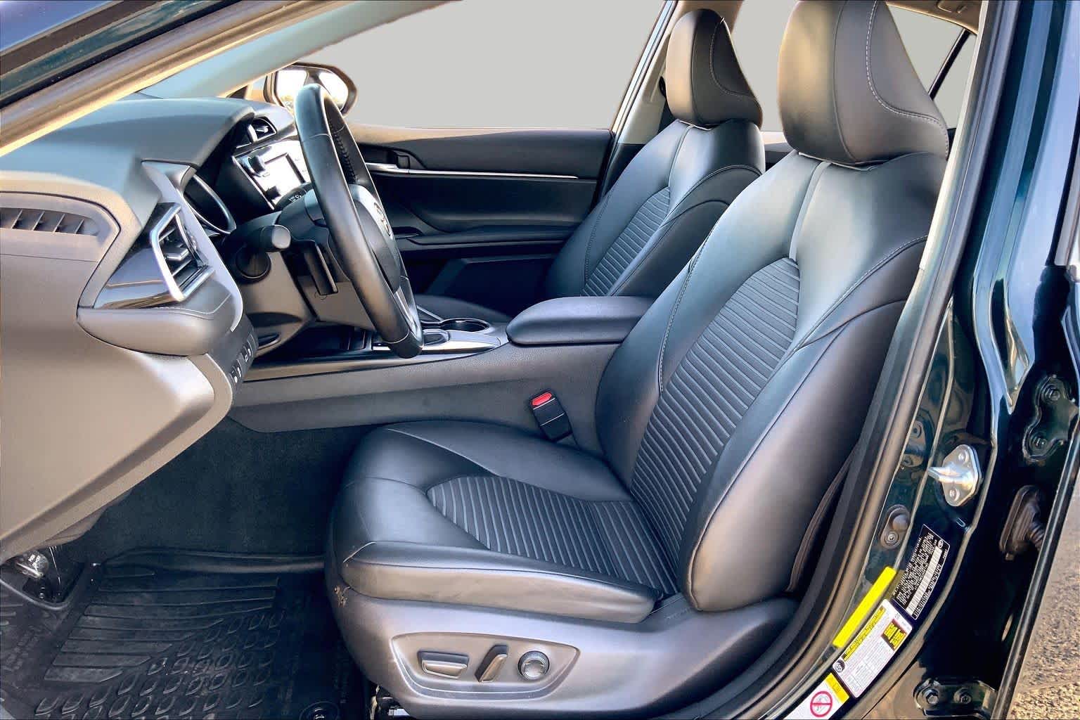 2018 Toyota Camry SE Galactic Aqua Mica at AutoNation Toyota Gulf Fwy