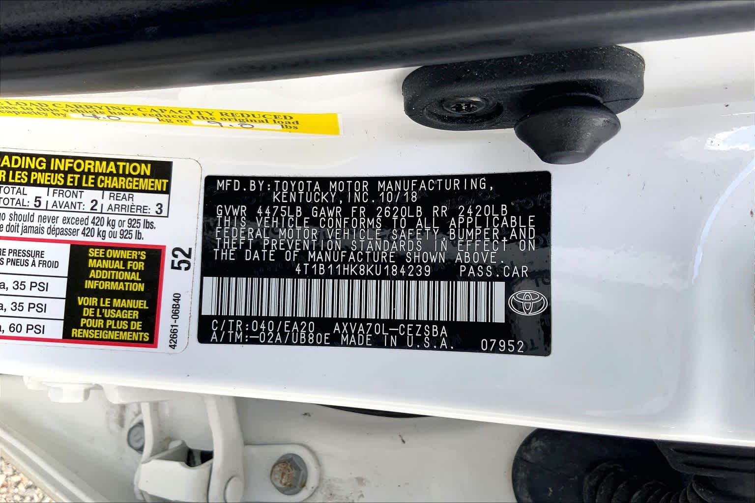 2019 Toyota Camry SE Super White at Beck & Masten Kia