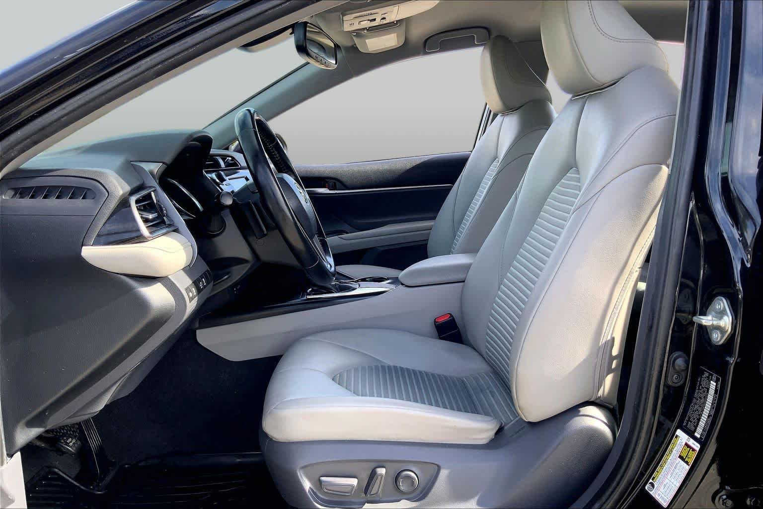 2019 Toyota Camry SE Midnight Black Metallic at Auto Boutique Texas