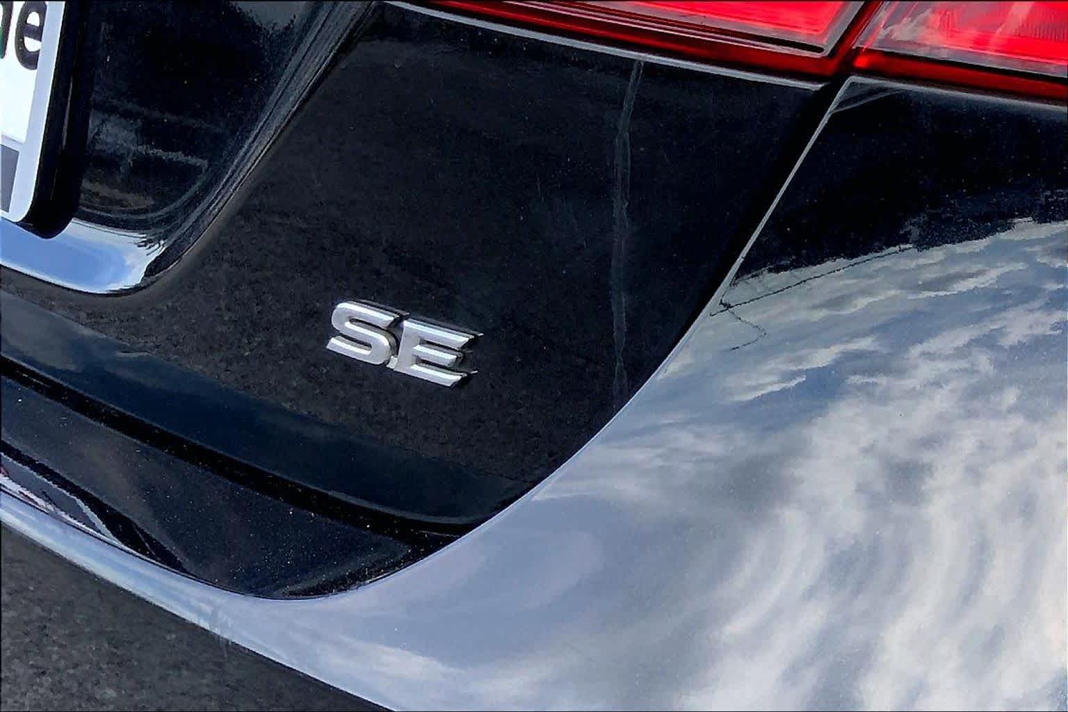 2019 Toyota Camry SE Midnight Black Metallic at Auto Boutique Texas