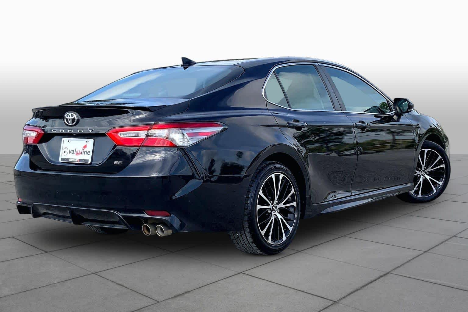 2019 Toyota Camry SE Midnight Black Metallic at Group 1 Toyota Southwest