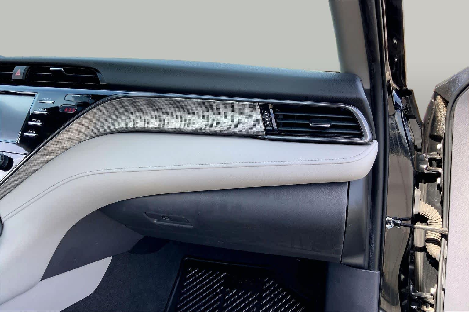 2019 Toyota Camry SE Midnight Black Metallic at Group 1 Toyota Southwest
